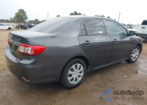 2013 Toyota Corolla L z USA, uszkodzony, nr VIN 2T1BU4EE0DC083241